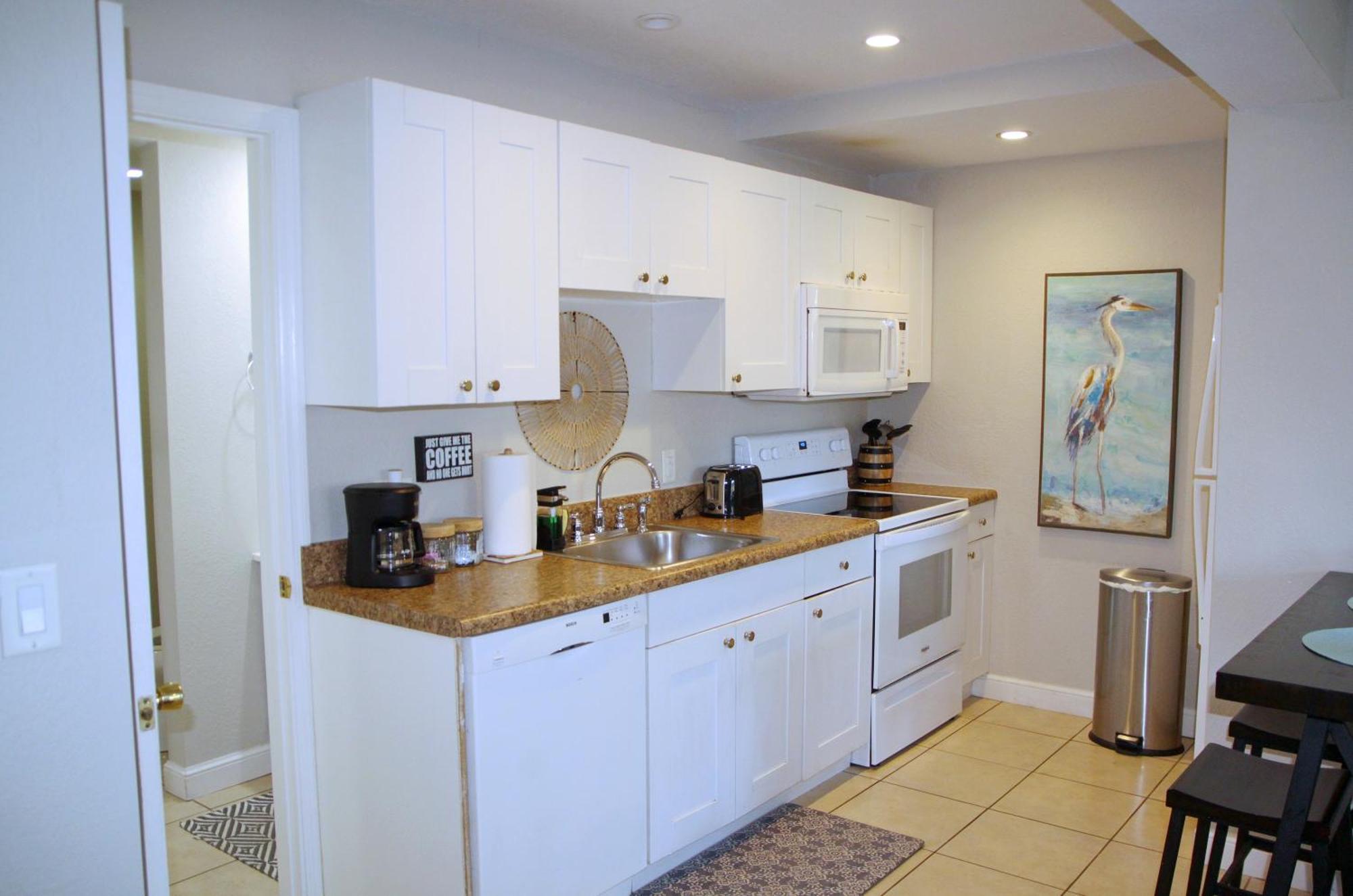 Naples Park Oasis - Cozy Two Bedroom Apartment Bagian luar foto